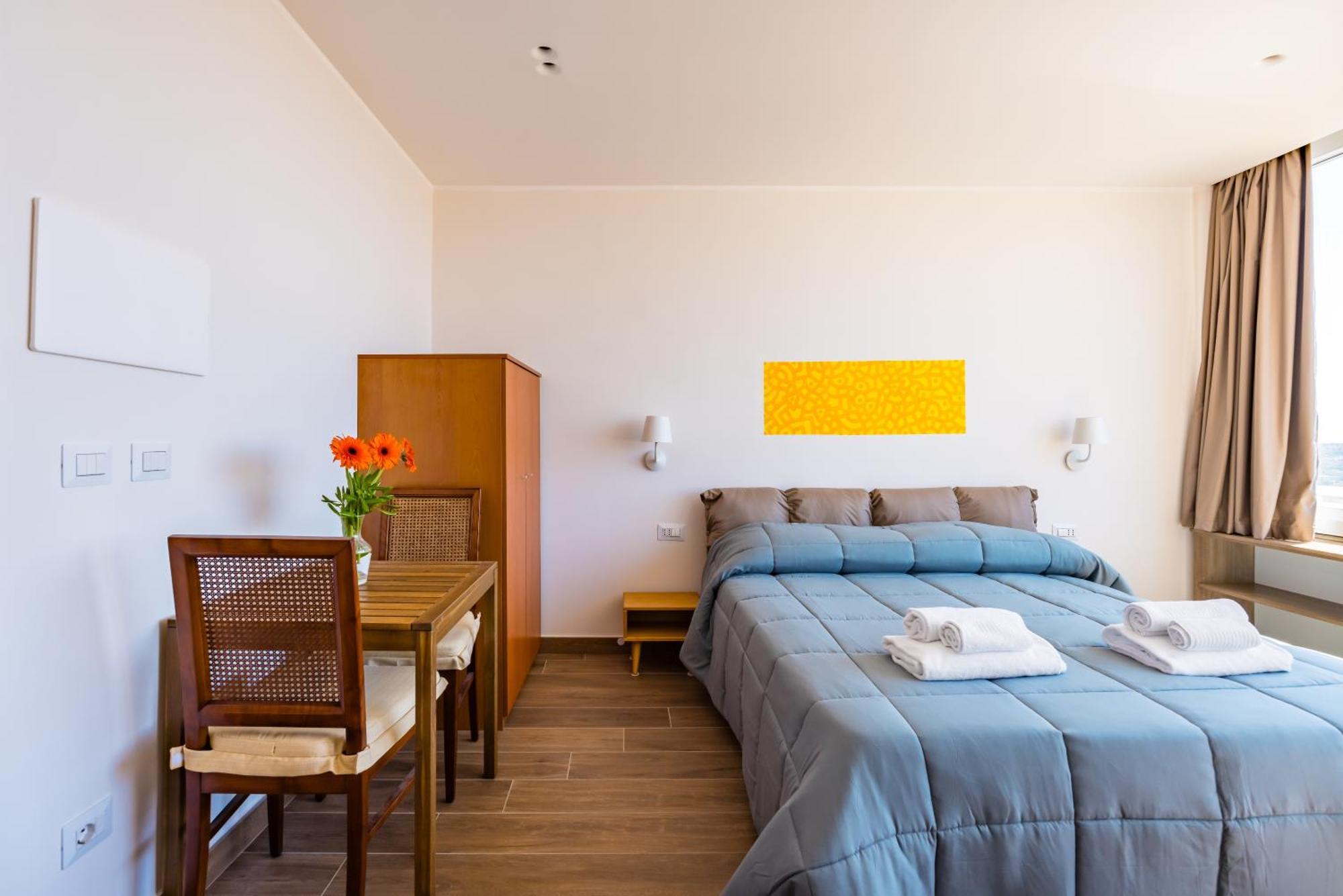 Apartment Chiave Di Fuga By Napoliapartments